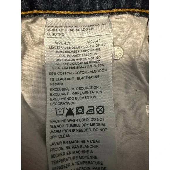 Signature Levi Strauss Gold Straight Jeans Mens Distressed Denim Casual 36" x 30 - Picture 10 of 10